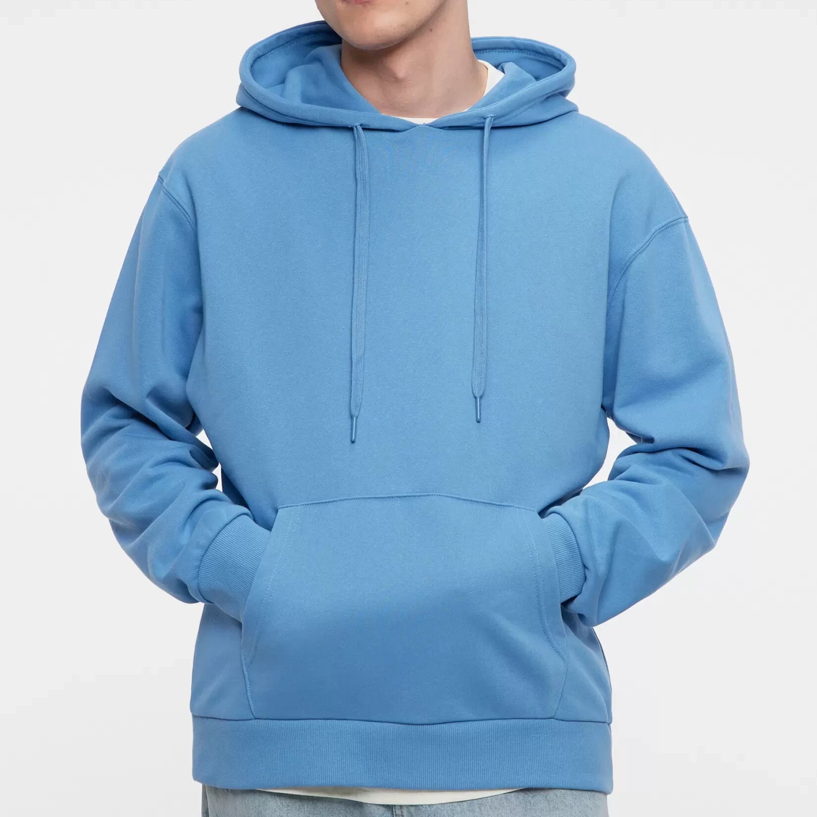 MEN ROUND NECK KANGAROO POCKET DRAWSTRING OVERHEAD HOODIE